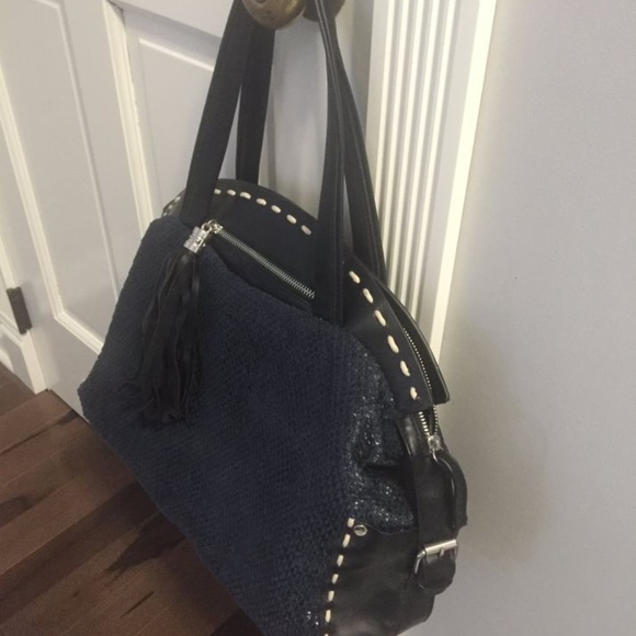 Penny loves Kenny Satchel like new - Picture 4 of 6